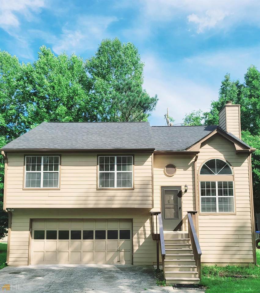 2290 Anamanda Close - Photo 1