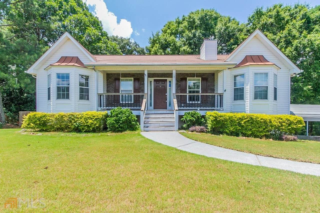 16 Brook Hollow - Photo 1