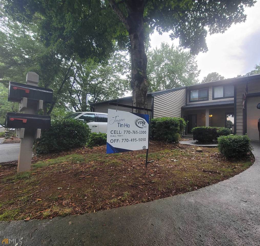 5005 Gardenia Circle - Photo 1