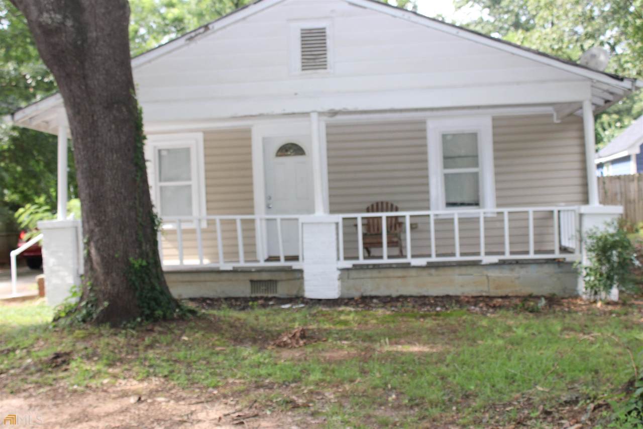 2604 White Oak Drive - Photo 1