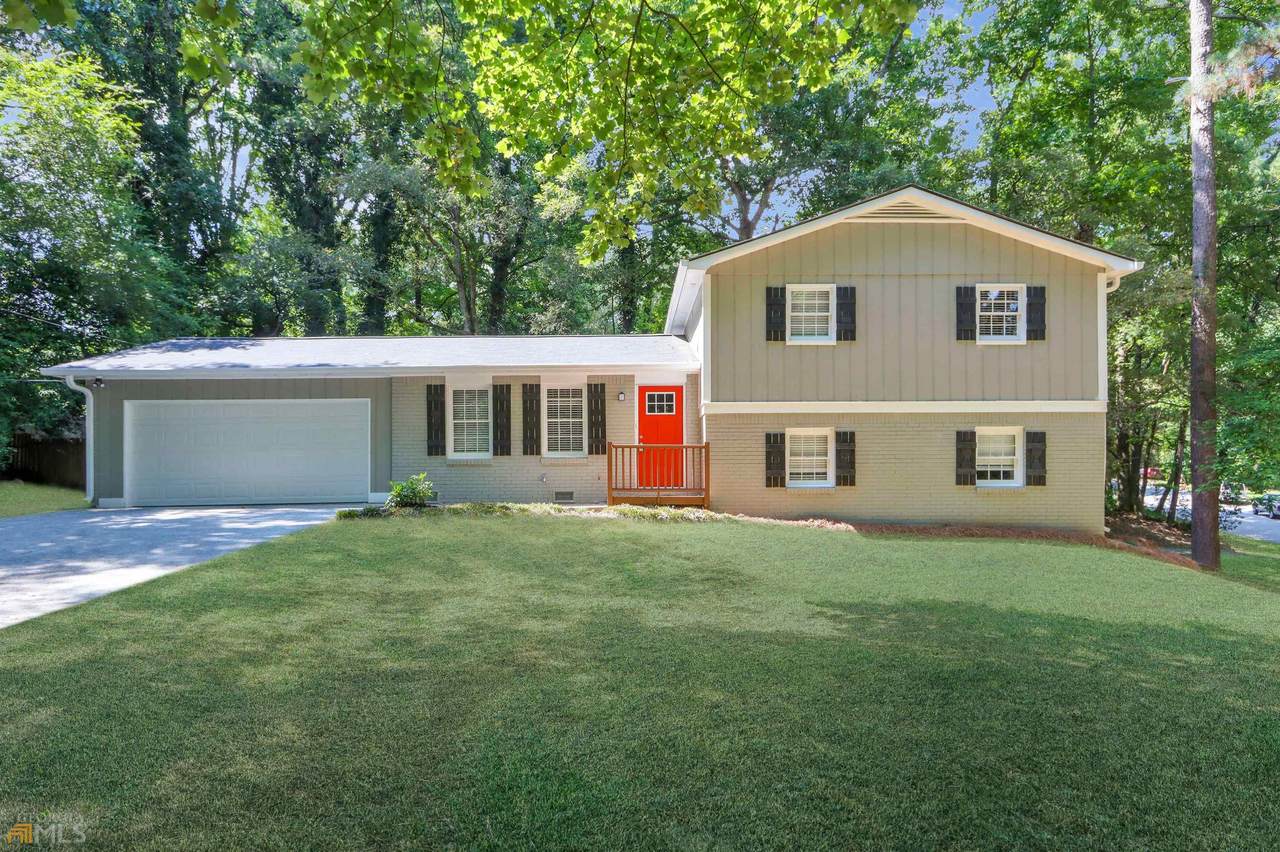 141 Jousters Lane - Photo 1