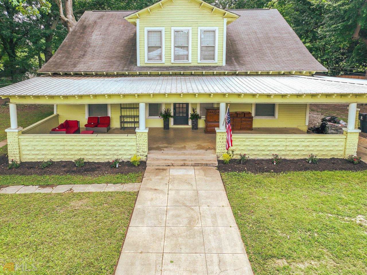 657 Jones Avenue - Photo 1