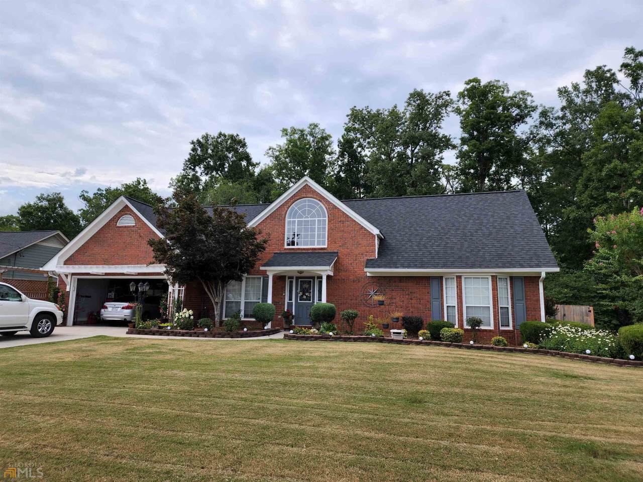 143 Bent Creek Drive - Photo 1
