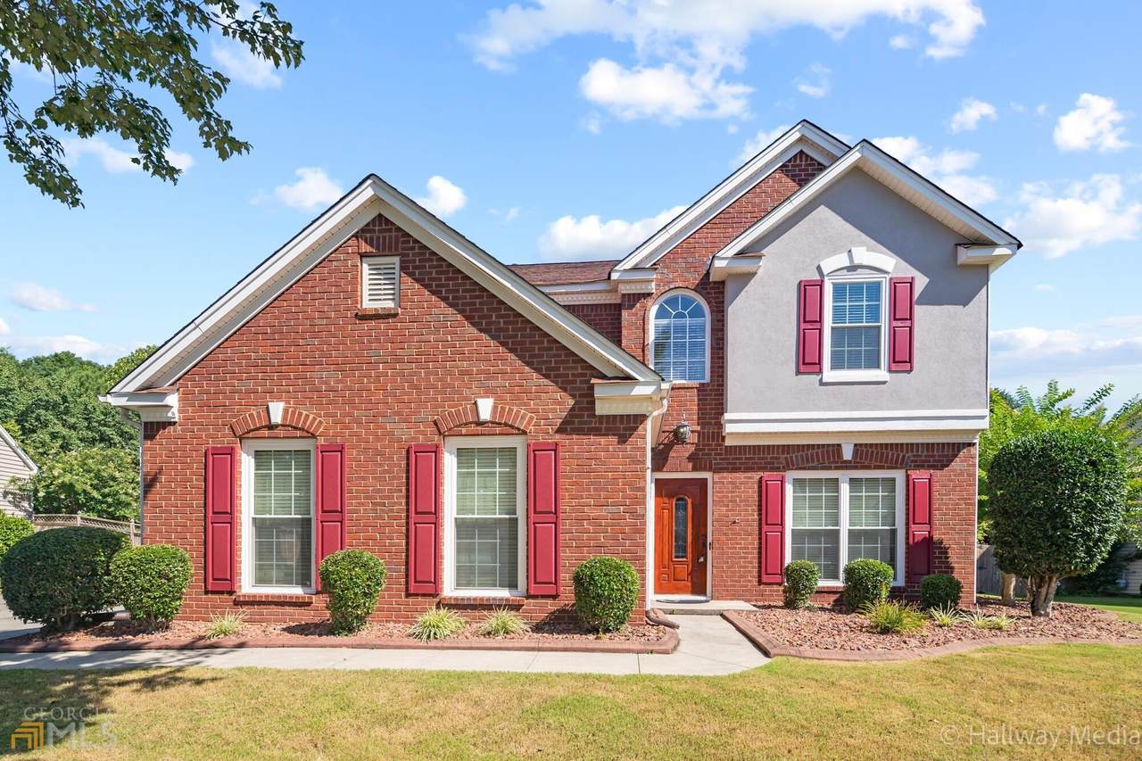 2500 Kirkstone Drive - Photo 1