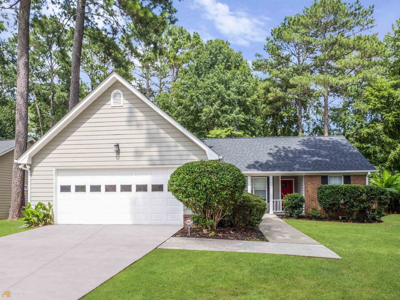 528 Horseshoe Circle - Photo 1