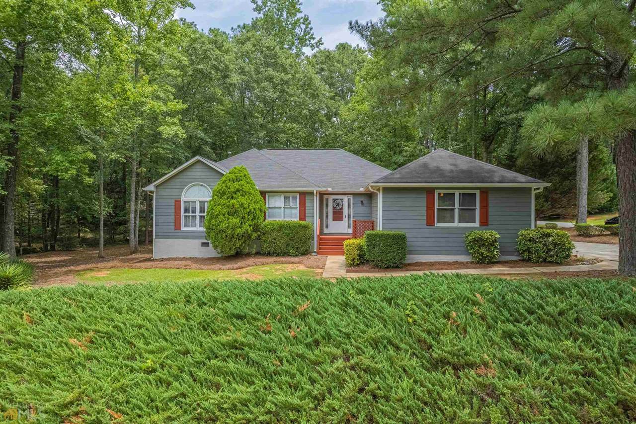 223 Concord Drive - Photo 1