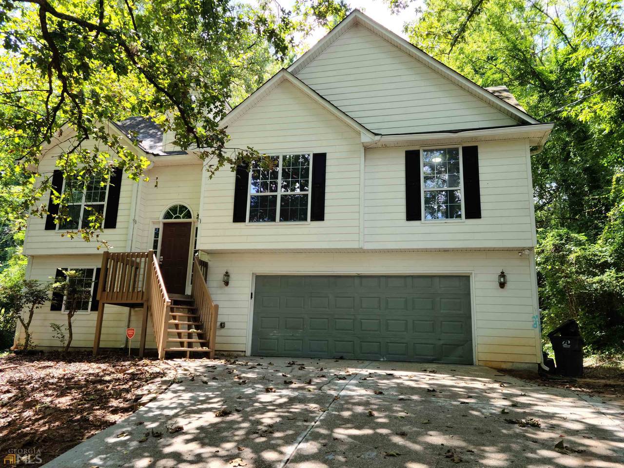 4254 Oak Circle - Photo 1