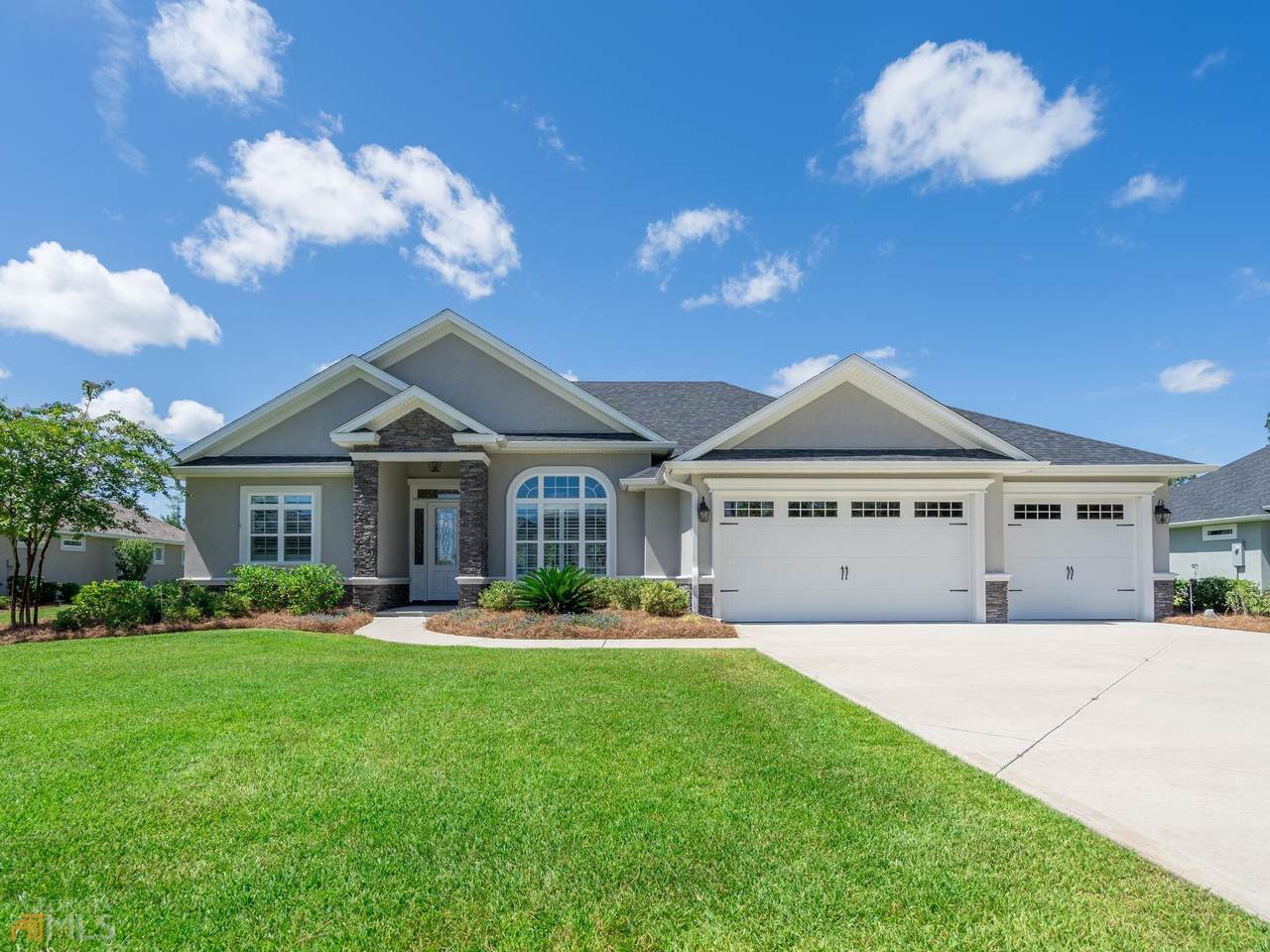 102 Riley Hunter Drive - Photo 1