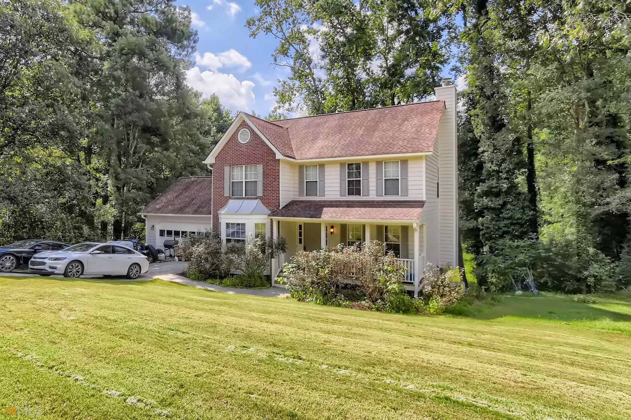 1610 Summit Pt - Photo 1