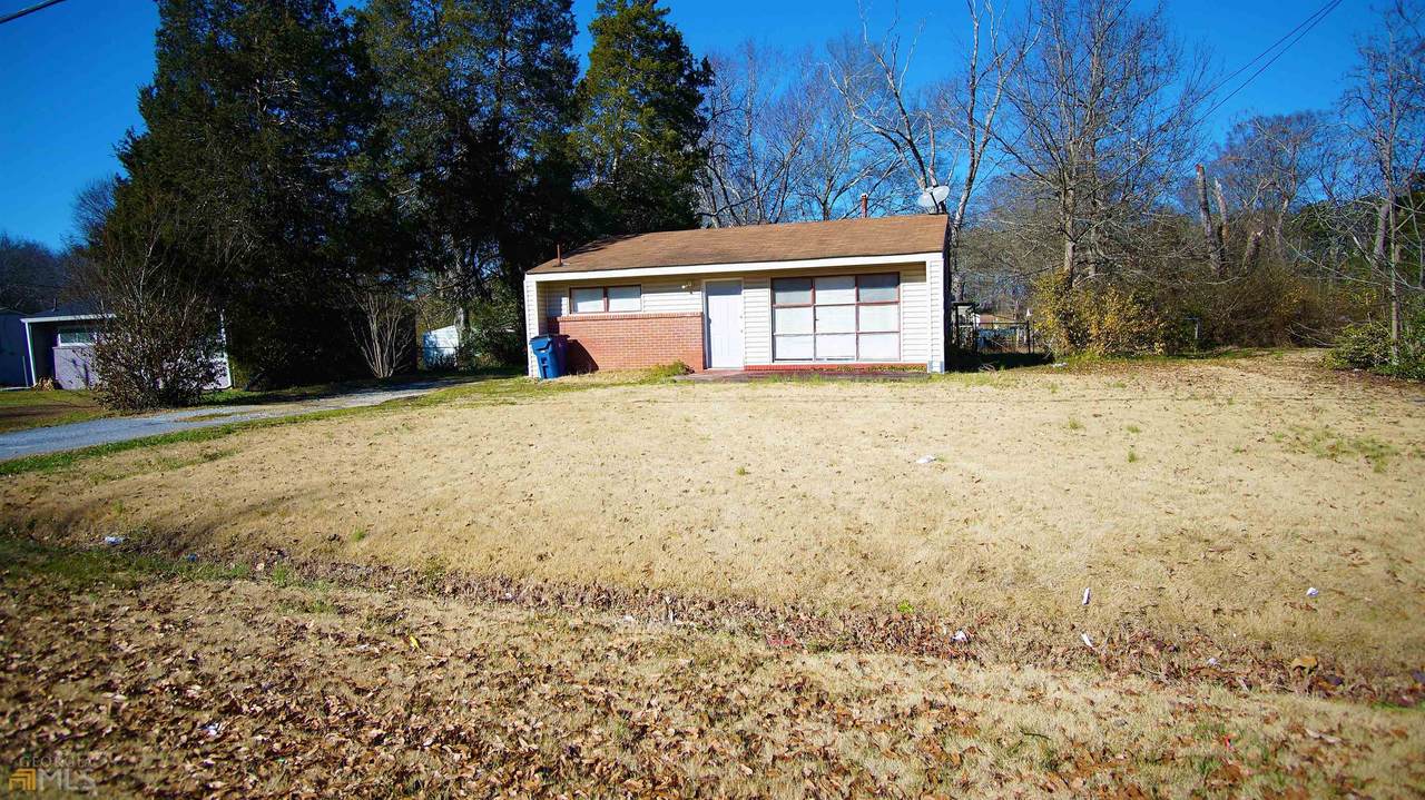 535 Denham Street - Photo 1
