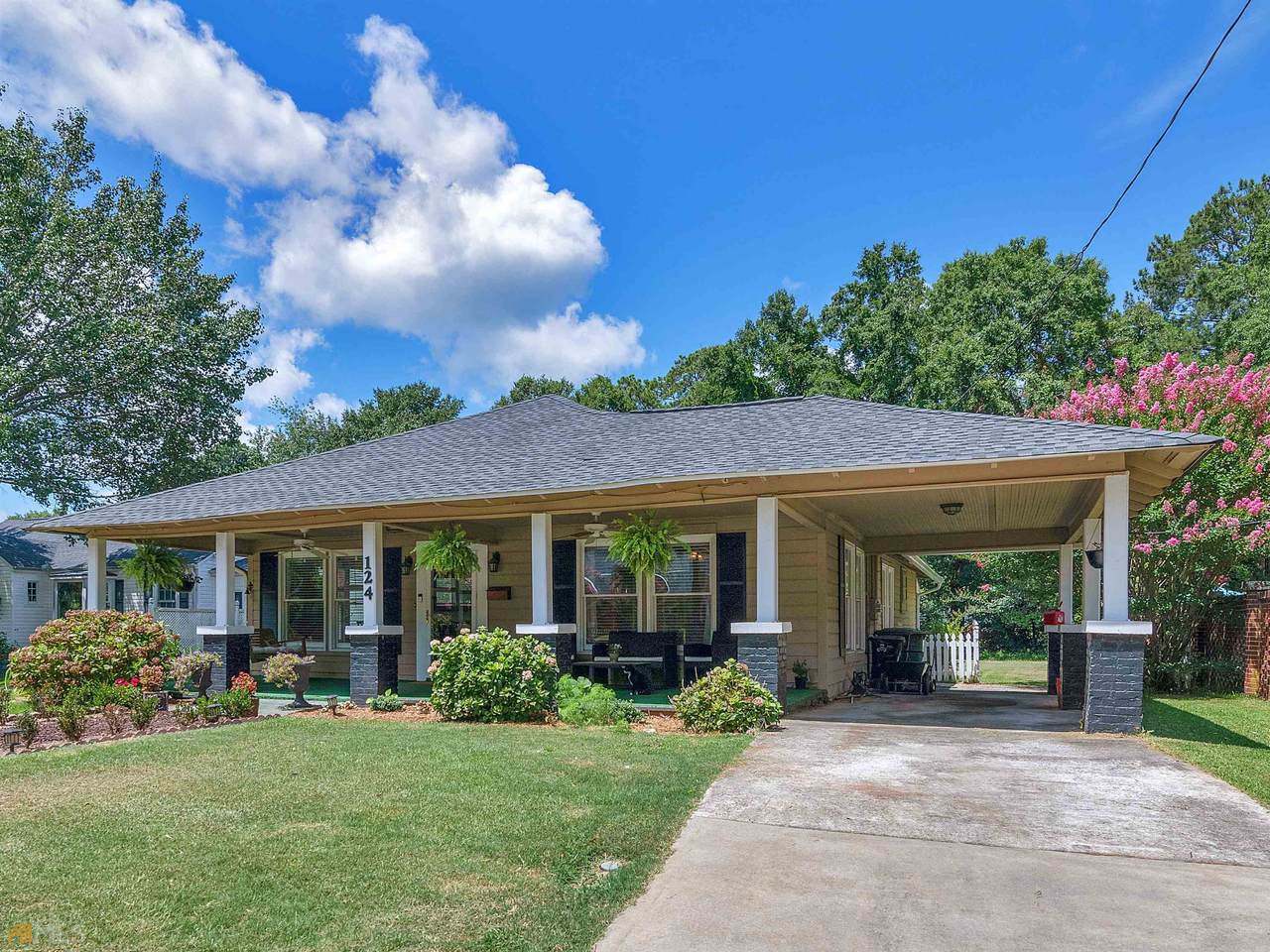 124 Finley Street - Photo 1