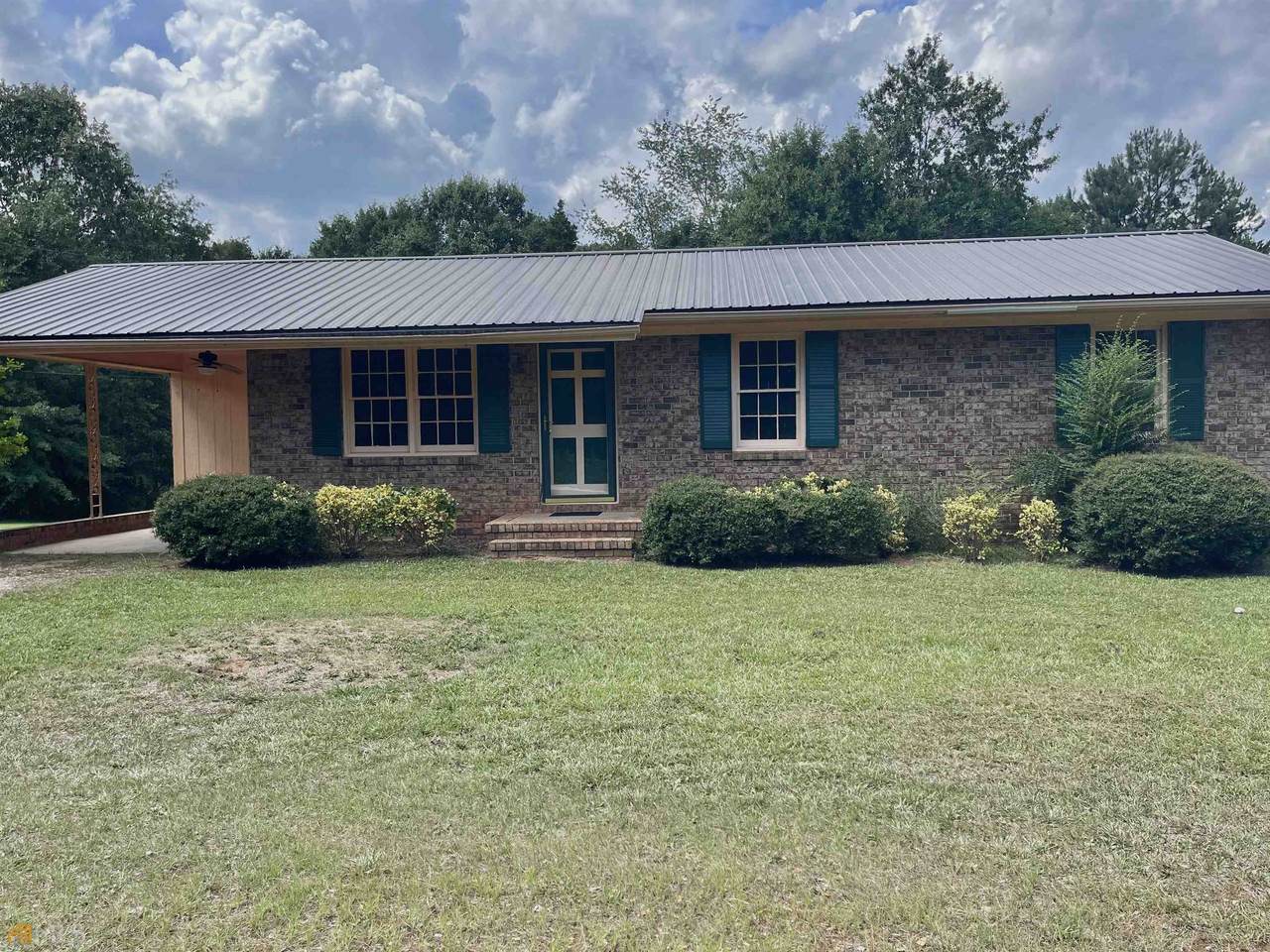 1458 Spivey Road - Photo 1