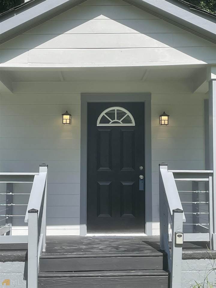 123 Dahlia Avenue - Photo 1