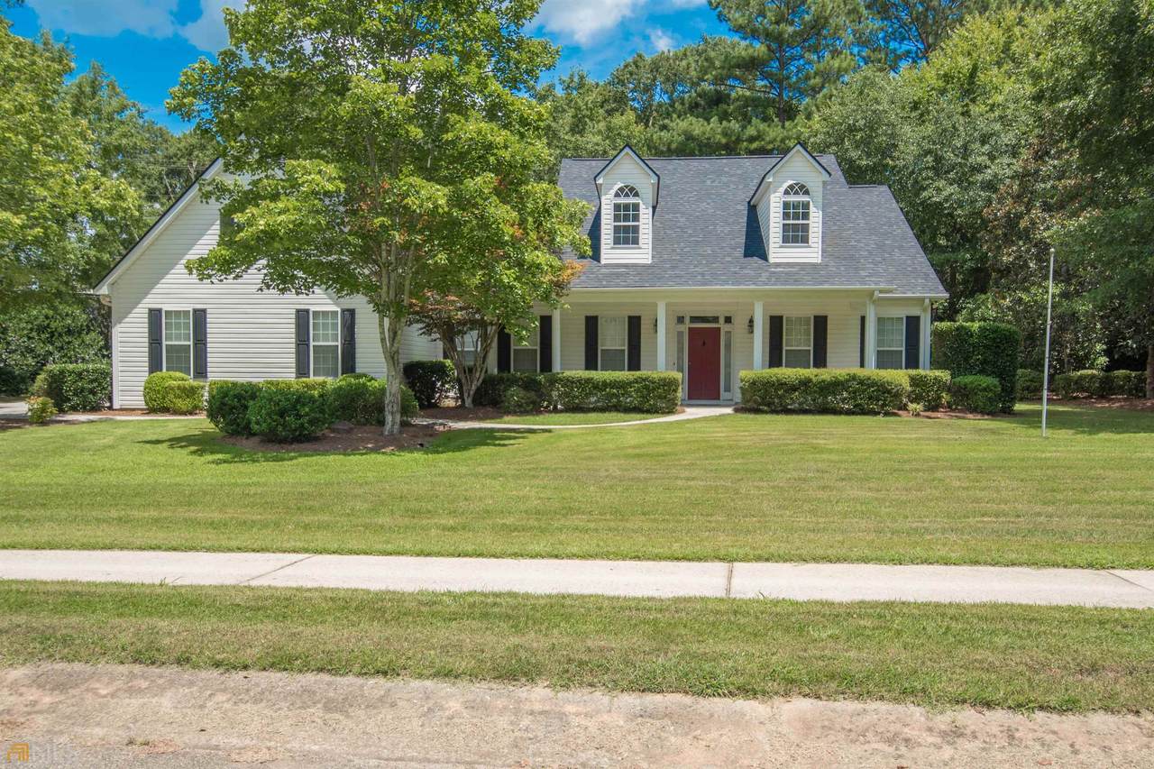 150 Hill Ave - Photo 1