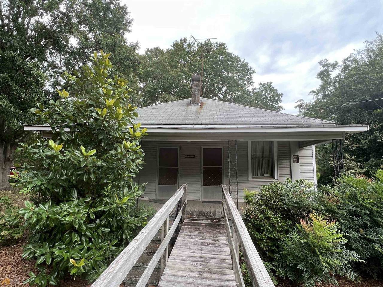 206 Morris St - Photo 1