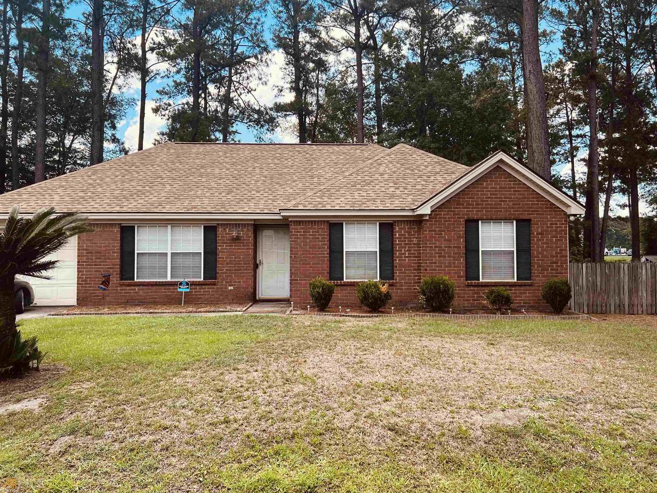 332 Moore Avenue - Photo 1