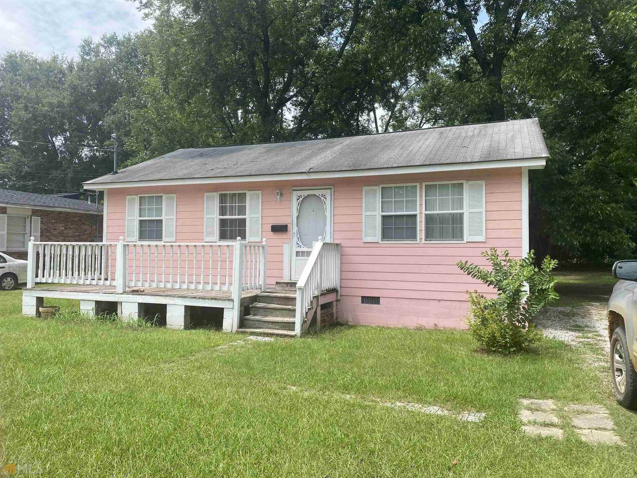404 Spring Street - Photo 1