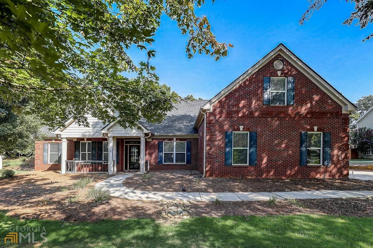 80 Thornhill - Photo 1