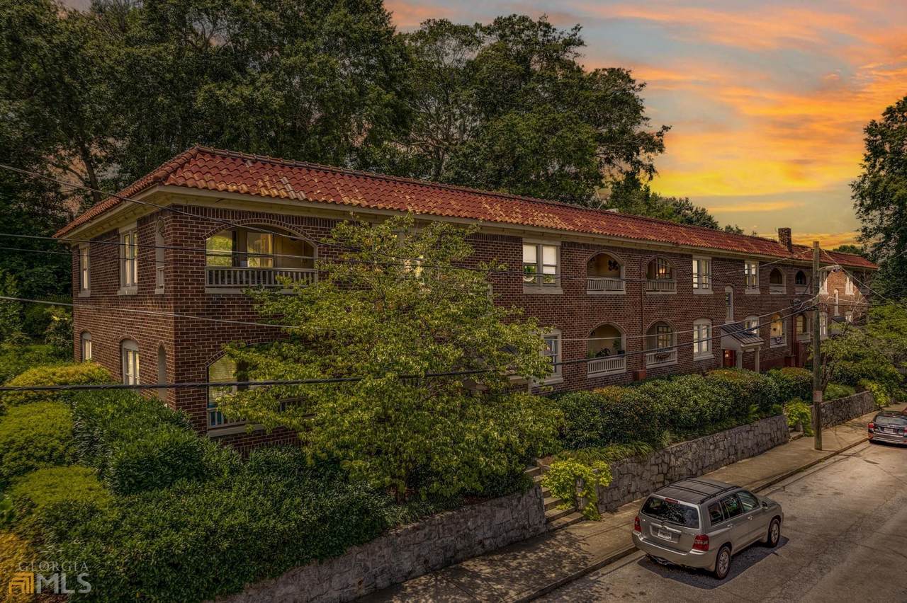 960 Taft Avenue - Photo 1