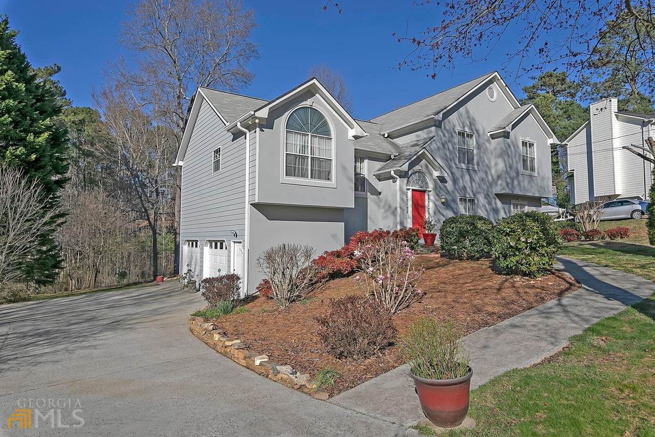1595 Rock Springs Lane - Photo 1