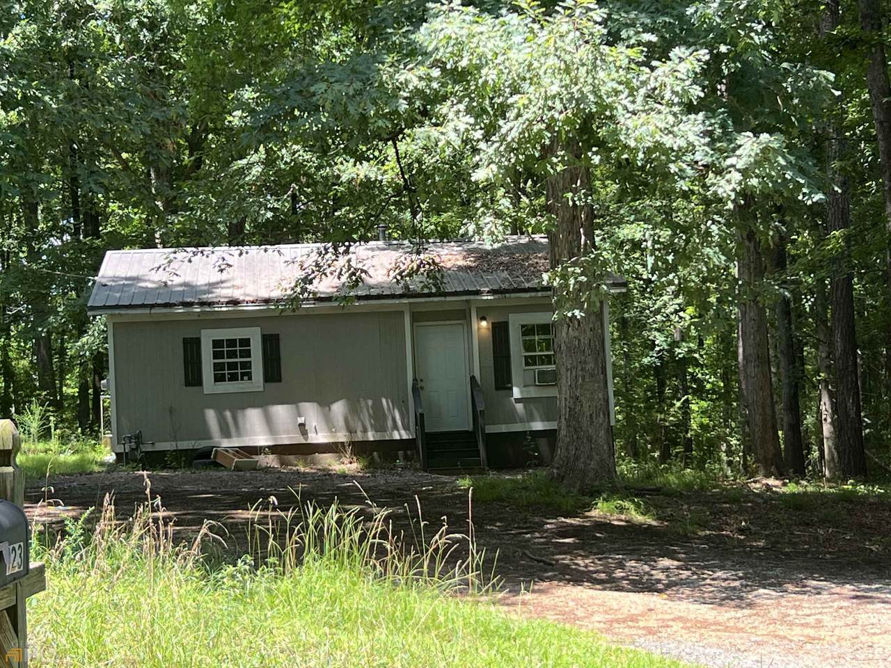 123 Kathryn Road - Photo 1