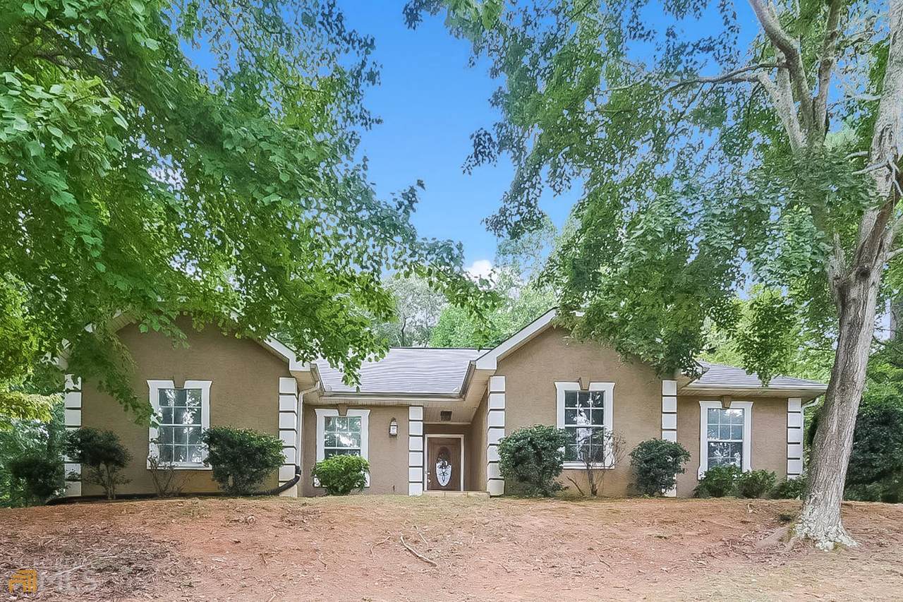 23 Hampton Drive - Photo 1