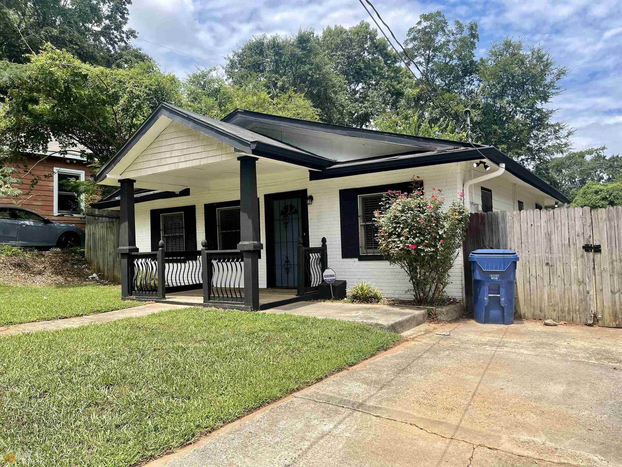 62 Vanira Avenue - Photo 1