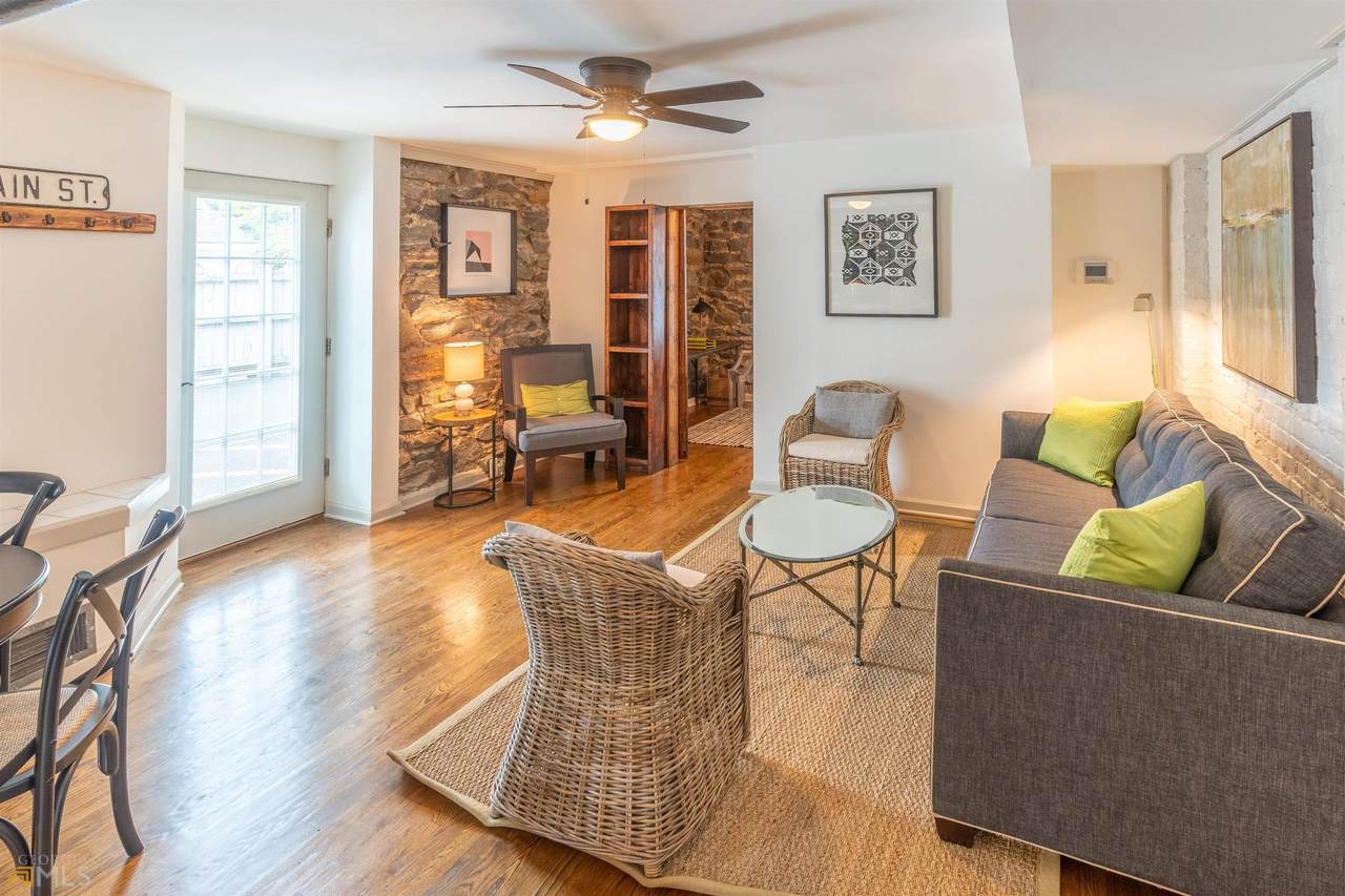 28 Collier Road - Photo 1