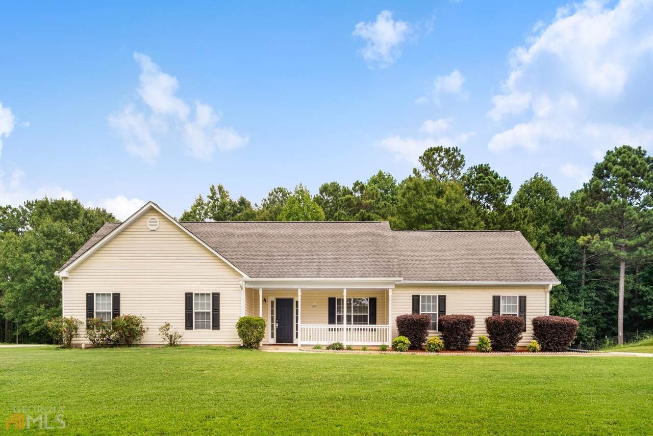106 Old Stonewall Drive - Photo 1