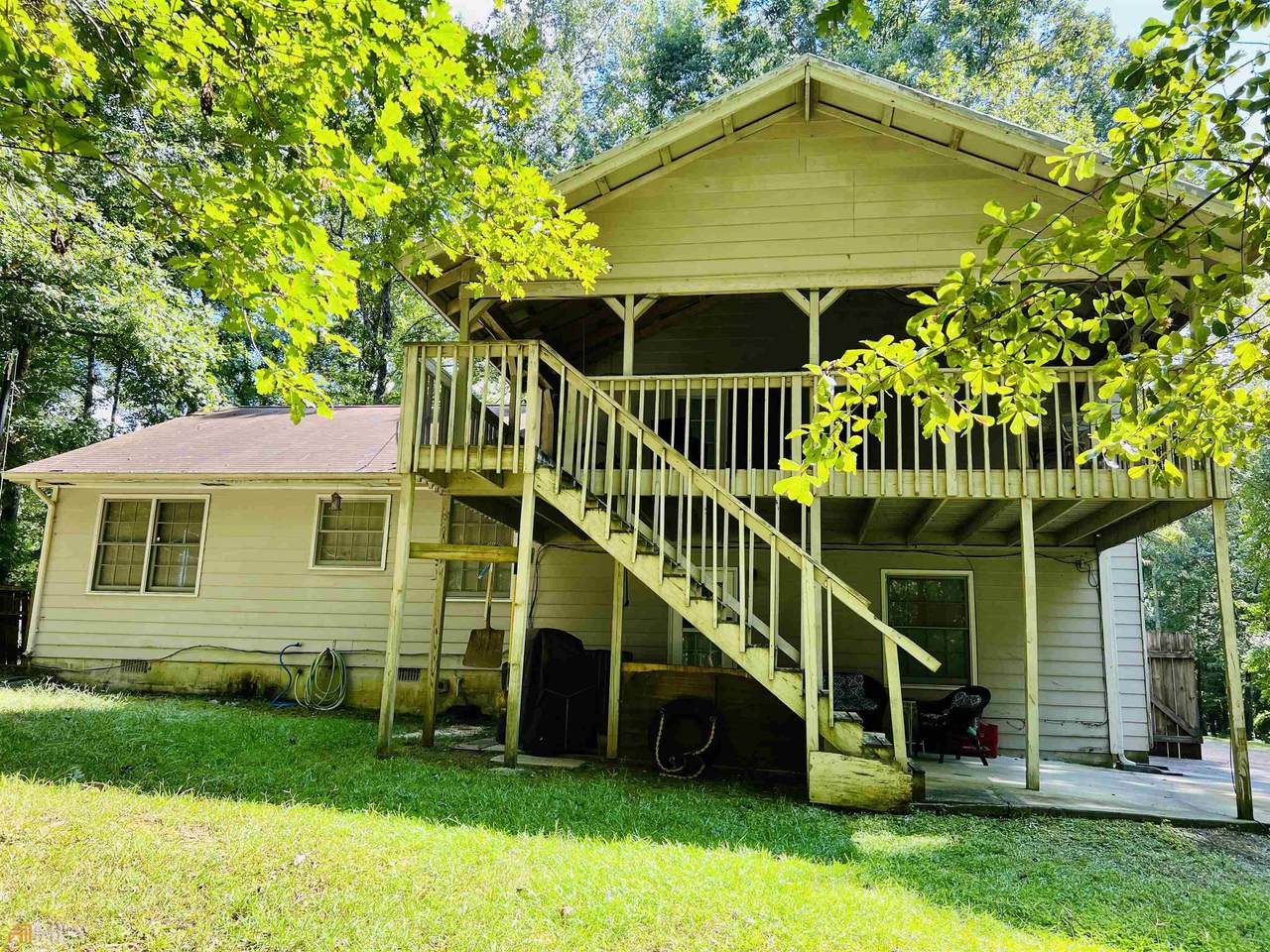 195 Middling Lane - Photo 1