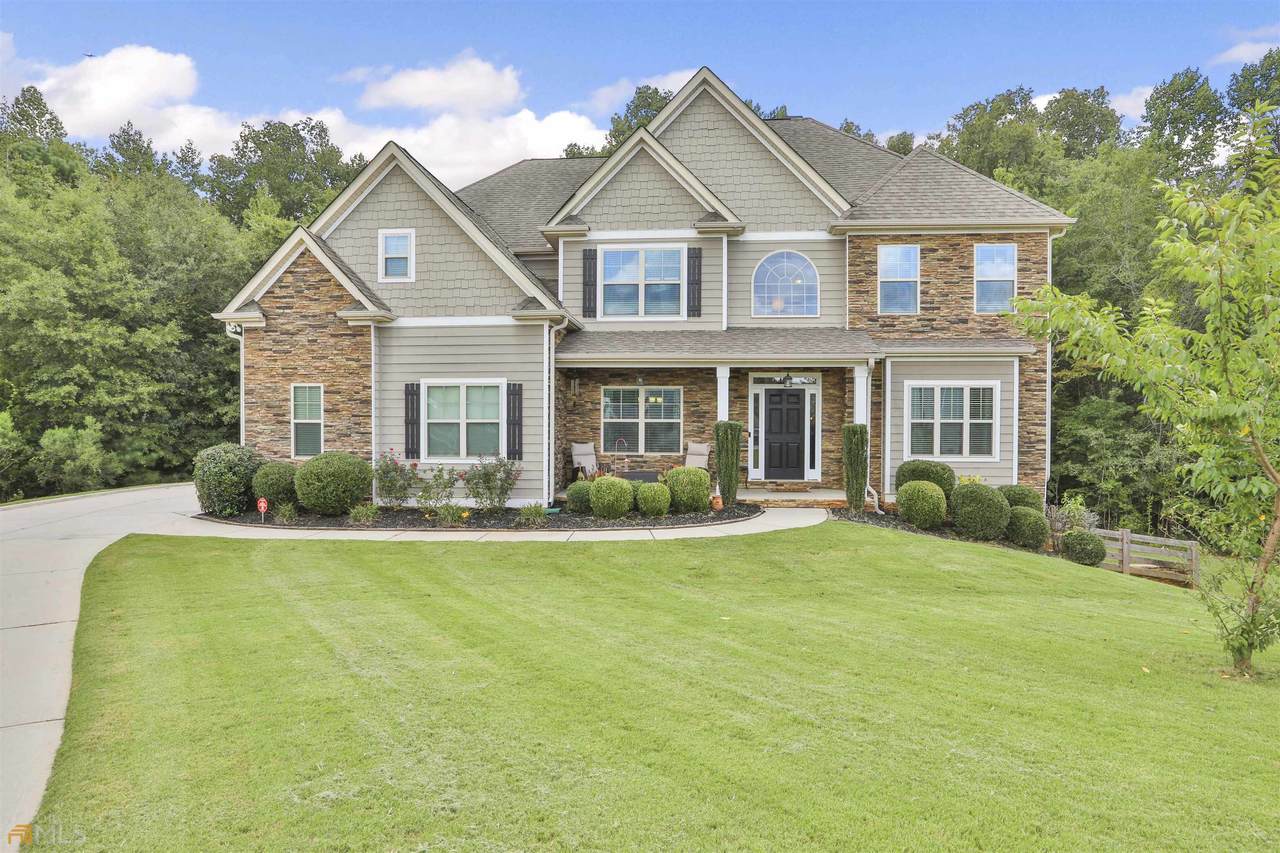 395 Ivy Lane - Photo 1
