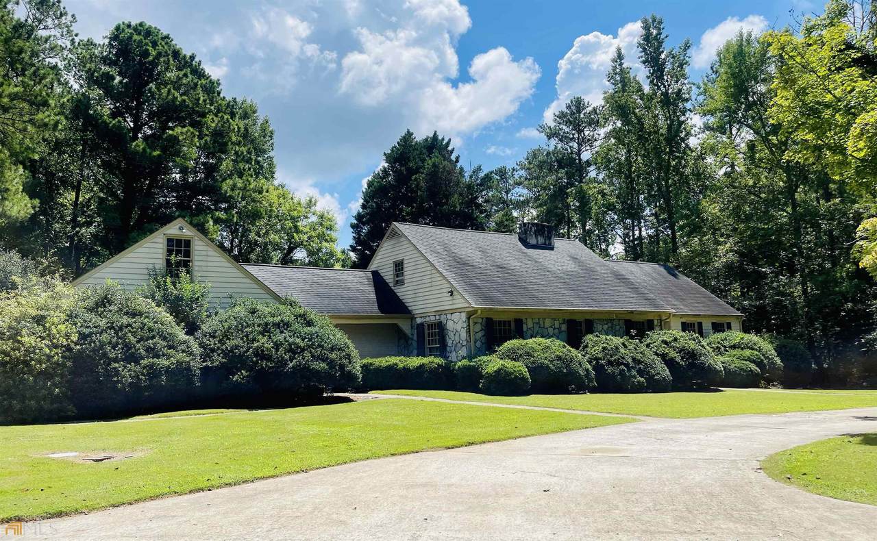 406 Country Club Drive - Photo 1