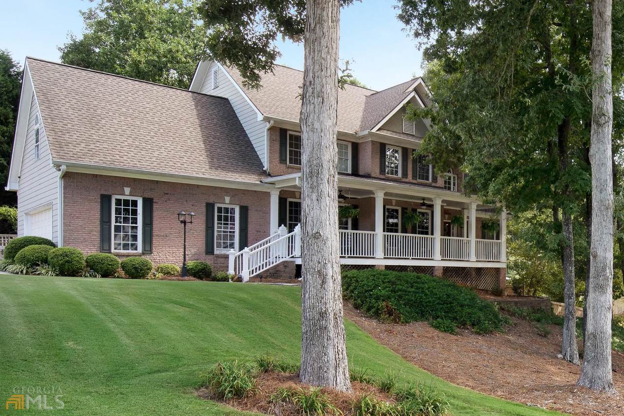 440 Tennyson Knoll - Photo 1