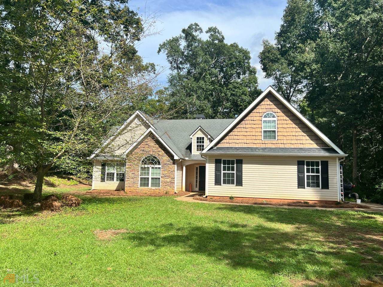 2507 Barnesville Road - Photo 1