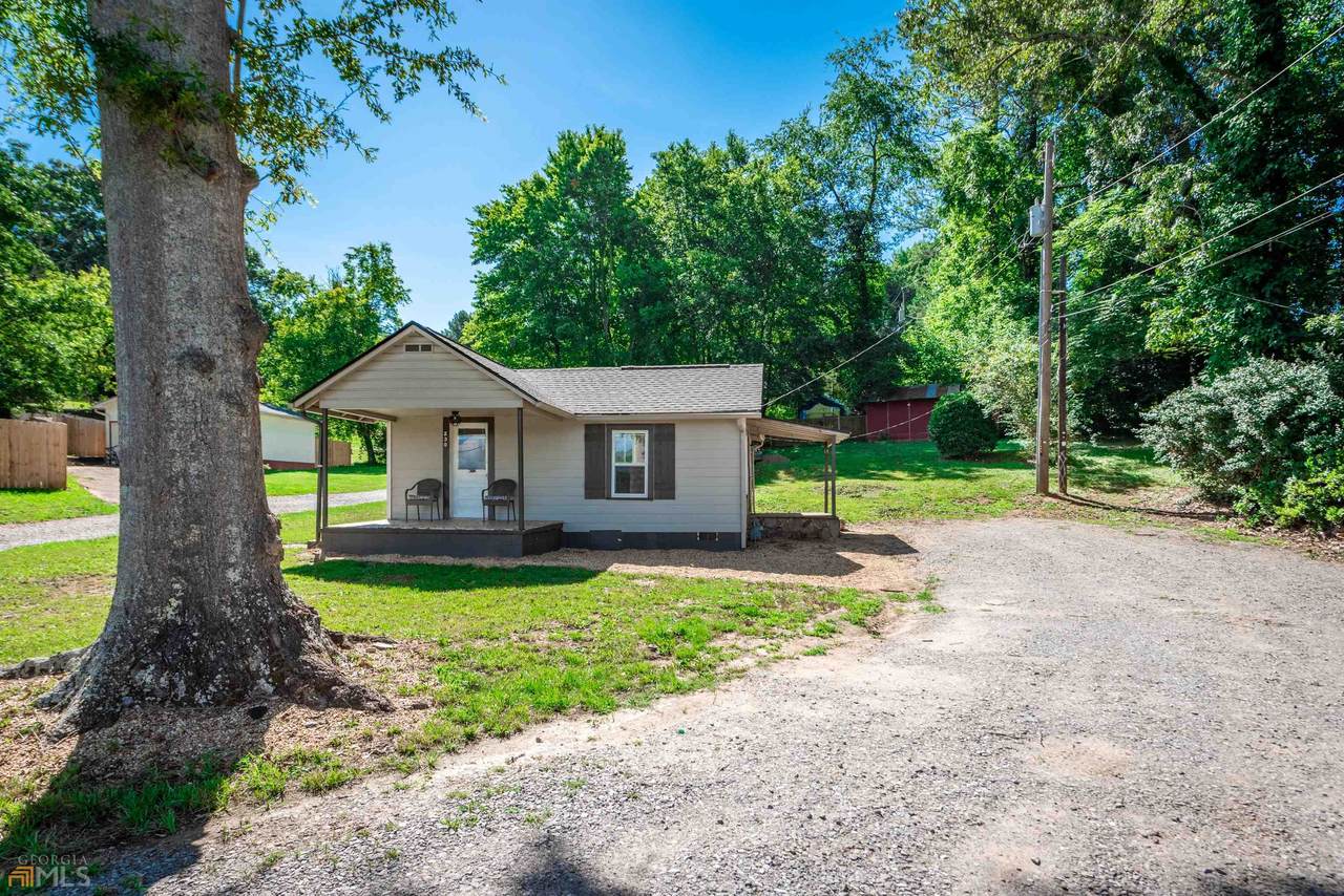 230 Lowry Street - Photo 1