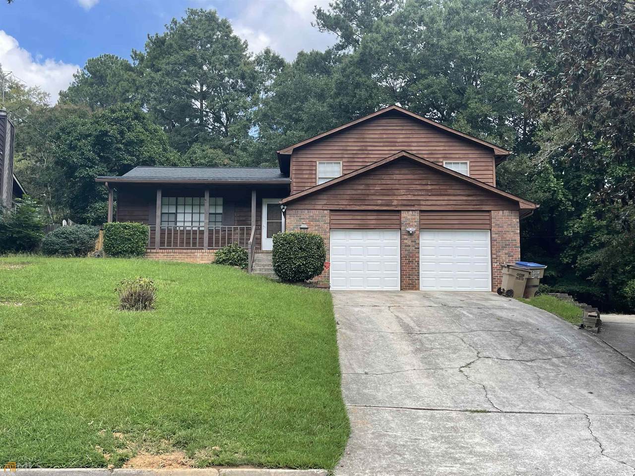 8678 Glenwoods Drive - Photo 1