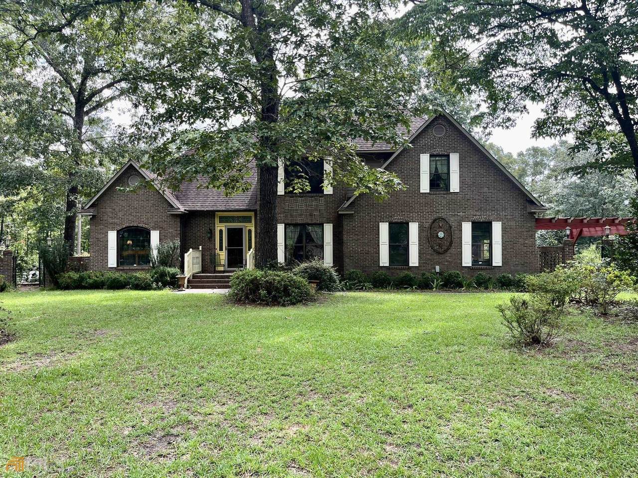 220 Woodland Way - Photo 1