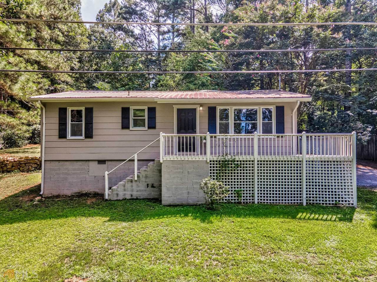 817 Lewis Road - Photo 1