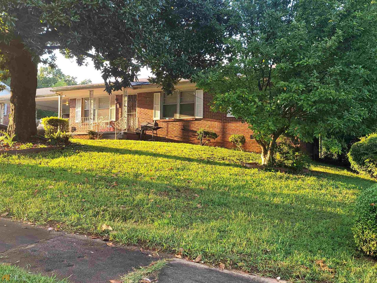 1219 Bell Avenue - Photo 1