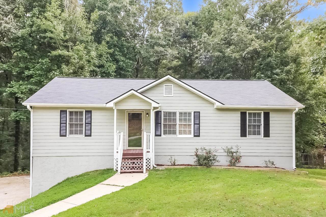 376 Dillon Drive - Photo 1