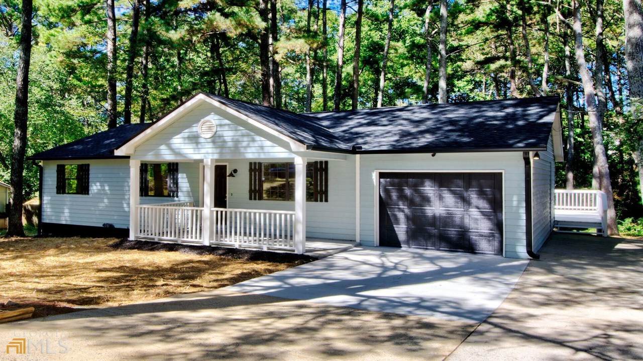 681 Brighton Drive - Photo 1