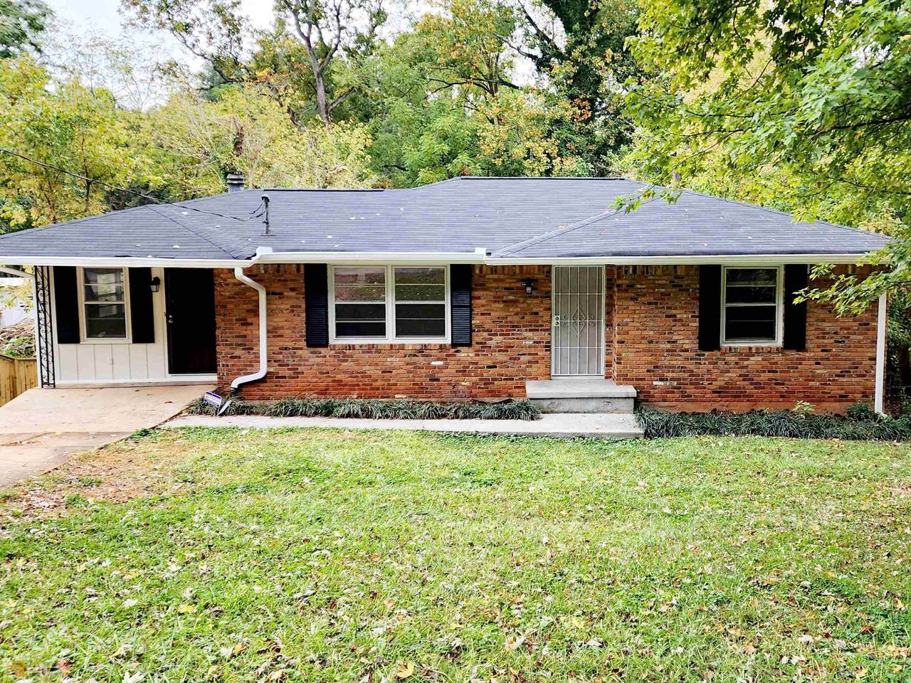 1808 Meadowglades Drive - Photo 1