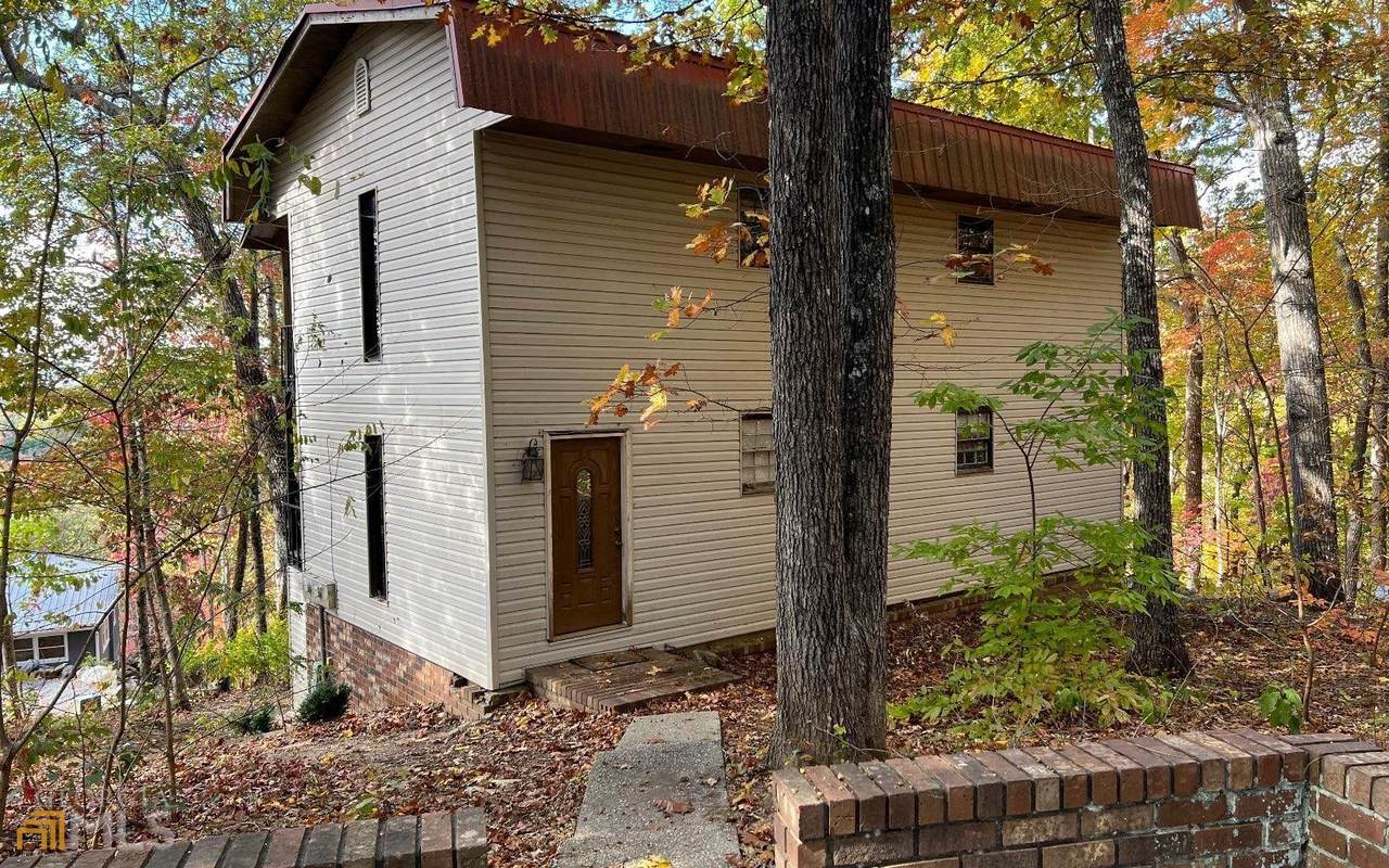 128 Manor Drive - Photo 1
