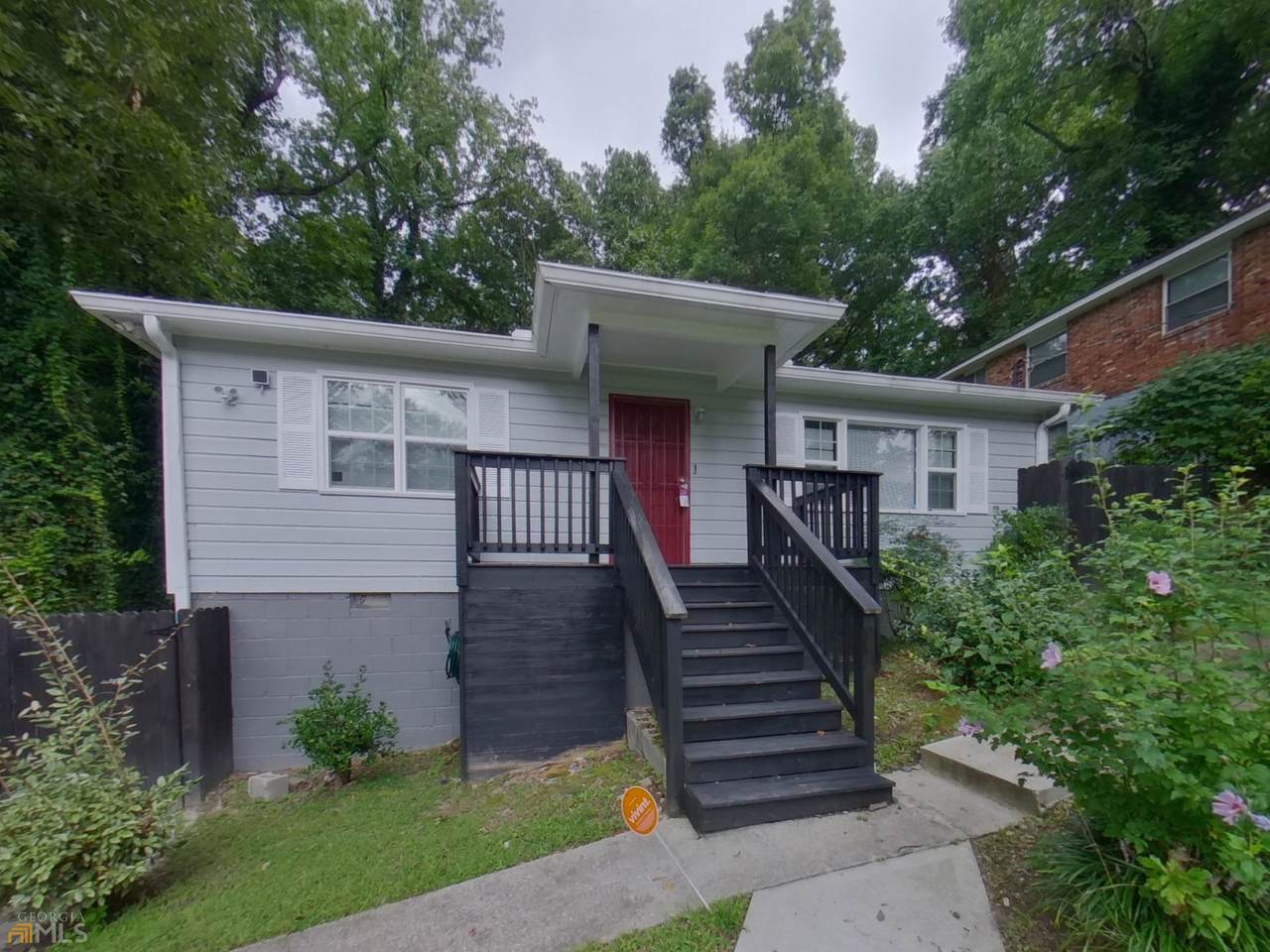 151 Sewanee Avenue - Photo 1