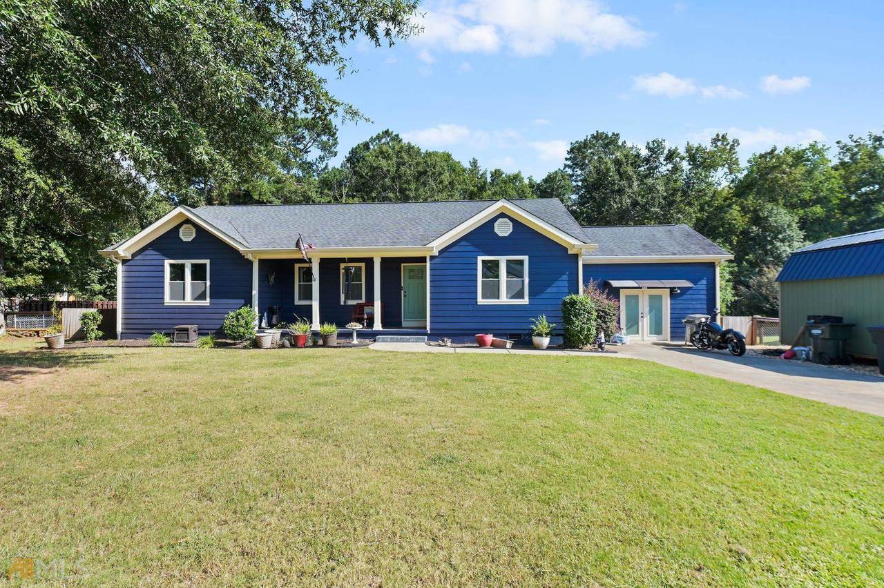 1214 Pinecrest Drive - Photo 1