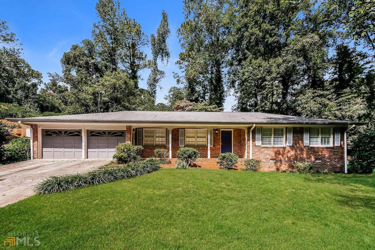 631 Elain Circle - Photo 1