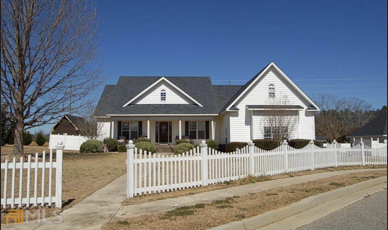 211 Silk Tree Trace - Photo 1