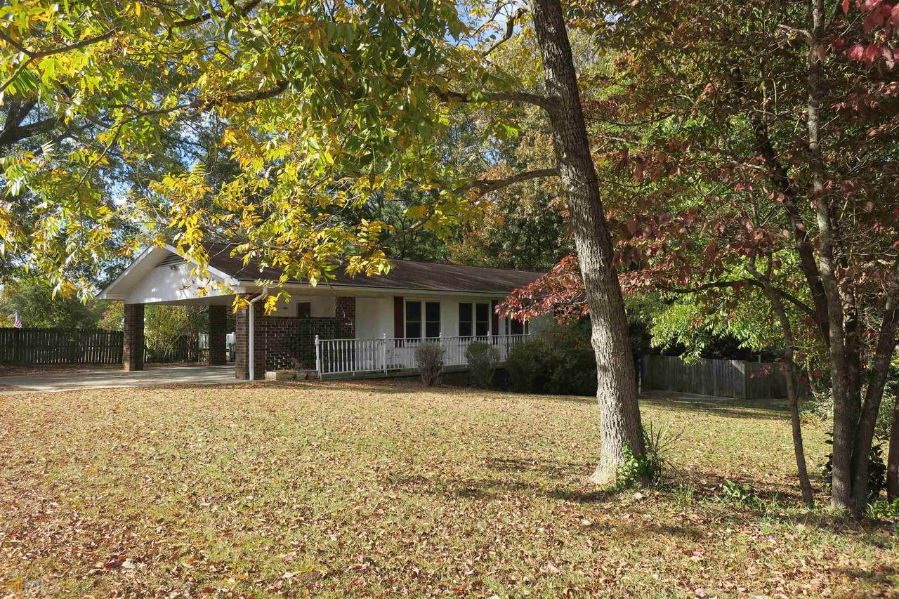 238 Maple Drive - Photo 1