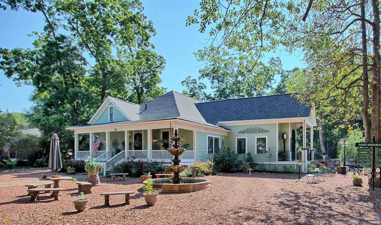 225 Jeff Davis Drive - Photo 1