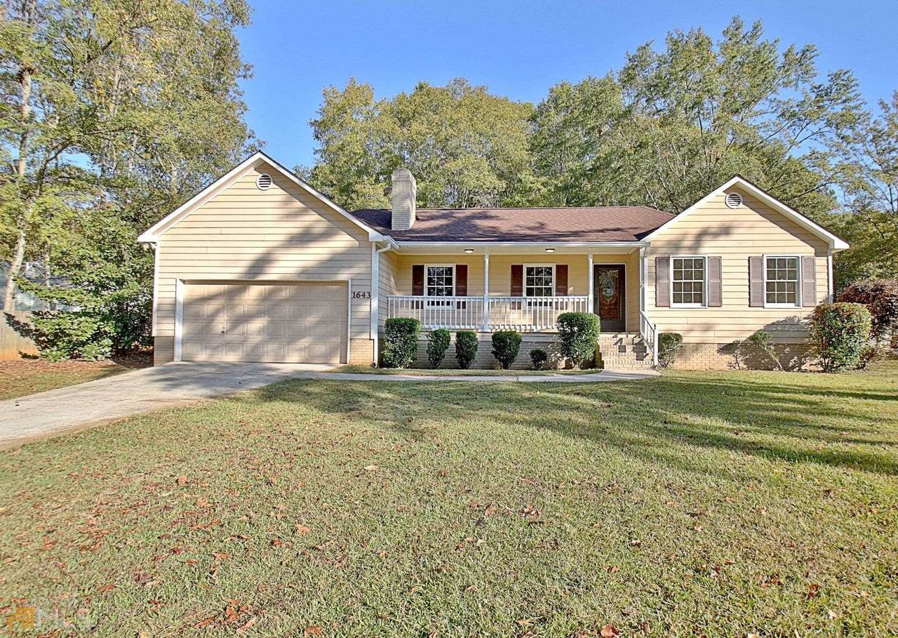 1643 Carriage Hills Drive - Photo 1